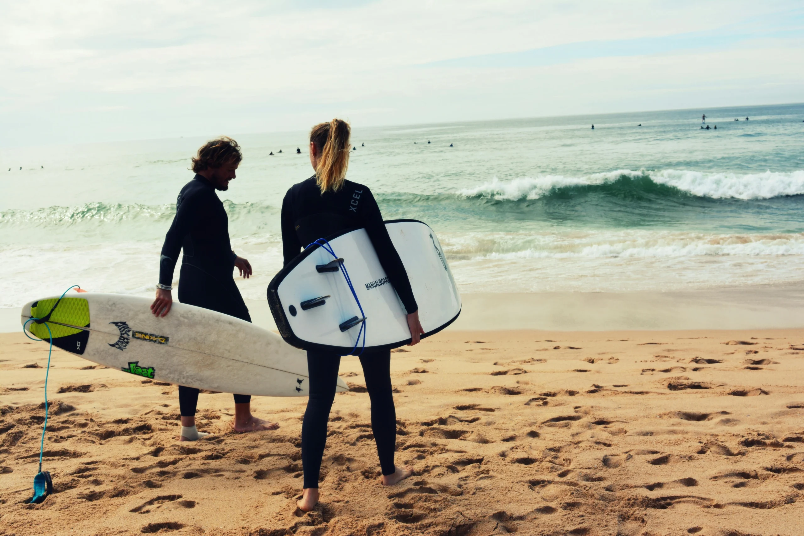 Beginner surf lesson in Unawatuna